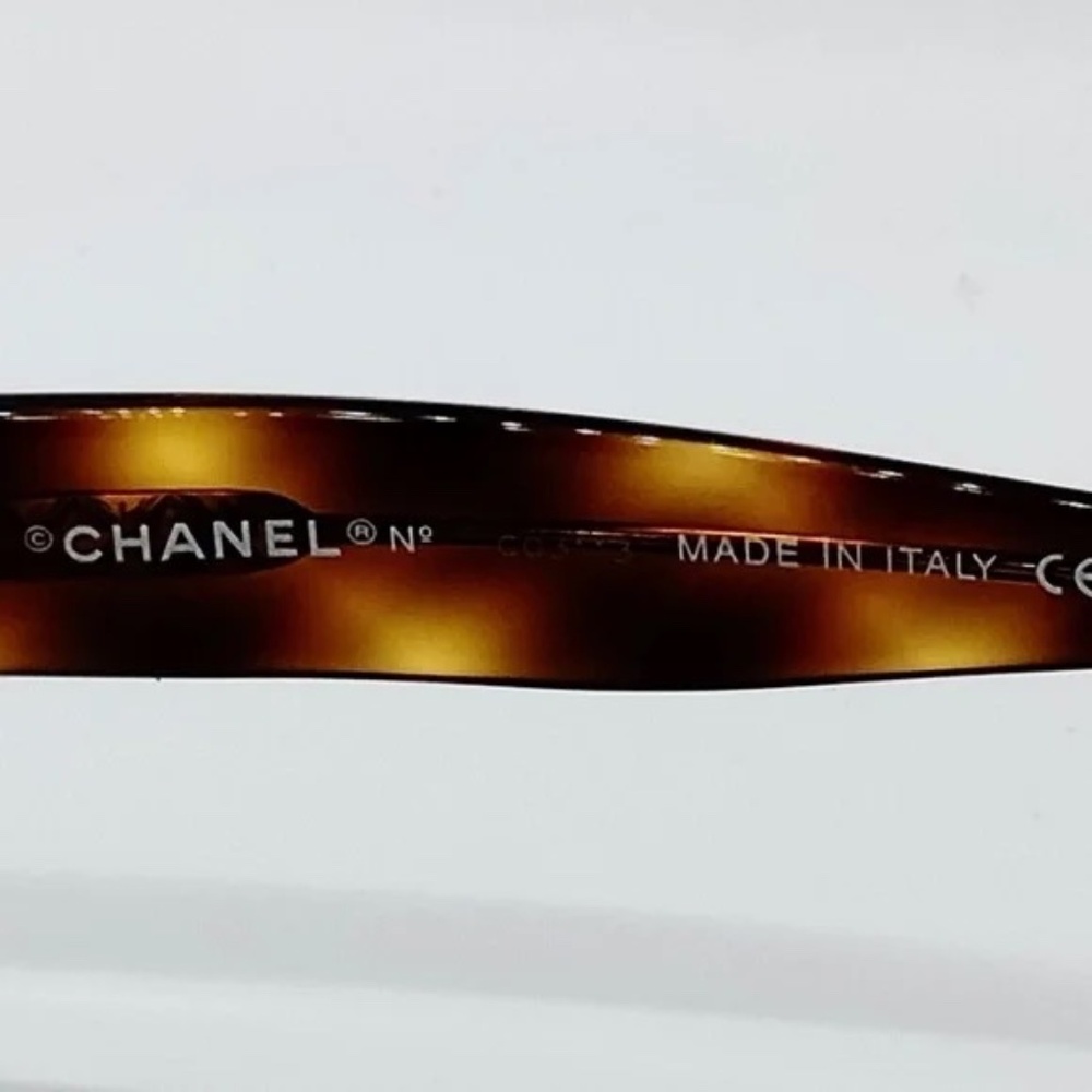 CHANEL Brown Sunglasses - Picture 8 of 10